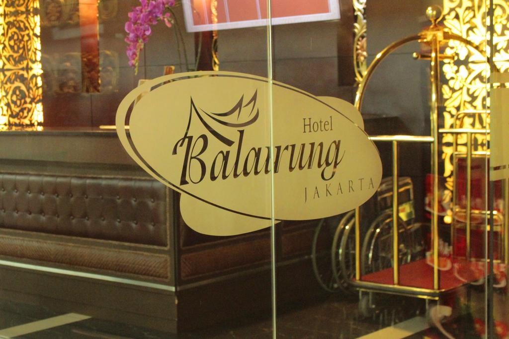 Horison Balairung Jakarta Exterior foto